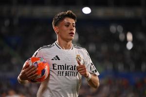 TA：阿隆索對(duì)居勒爾很滿意，馬斯坦托諾加盟不會(huì)擠占他的上場(chǎng)時(shí)間