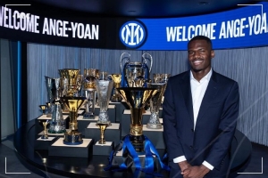 博尼：小時候練過柔道&一開始踢中場，最佳進(jìn)球是3月對蒙扎的進(jìn)球