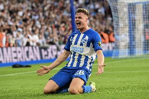 TA：羅馬開始商談租借引進(jìn)布萊頓前鋒埃文-弗格森，尚未達(dá)成協(xié)議