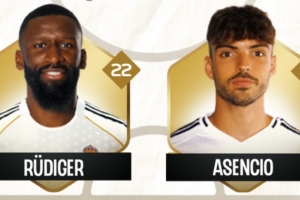 ??雙中衛(wèi)一人送一個！開場不到10分鐘，我團后防集體斷電....