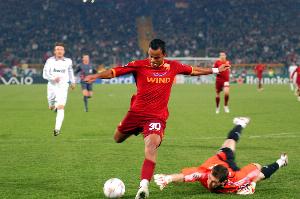 小曼奇尼：里奧斯體能充沛，是羅馬主帥加斯佩里尼喜歡的那種球員