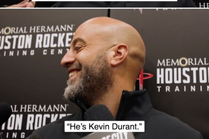 ??名言！為啥想要得到杜蘭特？斯通：他可是凱文-杜蘭特啊