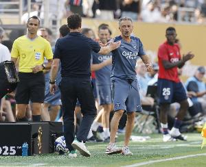 respect??恩里克：皇馬過去現(xiàn)在將來永遠偉大 我們絕沒有踩剎車