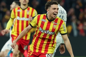 迪馬濟(jì)奧：羅馬對里奧斯的興趣降溫，仍在繼續(xù)與朗斯談埃納奧伊