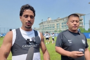 大連英博新援：要把最好的一面展現(xiàn)出來(lái) 我可以提升球隊(duì)整體速度