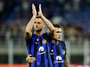 經(jīng)紀(jì)人：阿瑙假期訓(xùn)練為新俱樂(lè)部做好準(zhǔn)備，維也納快速對(duì)他感興趣