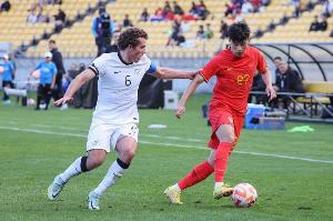 巴頓：論年齡我是老將但卻沒怎么代表國足踢過，每次出場我都珍惜