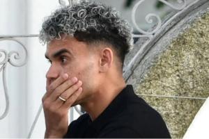 ??若塔離世7天昨日彌撒儀式，迪亞斯、阿利森等人出席