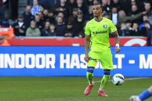 羅馬諾：費(fèi)內(nèi)巴切&米蘭均就布朗與根特深入談判 轉(zhuǎn)會(huì)費(fèi)800萬歐