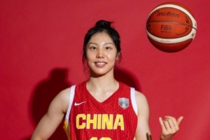 張茹：最近有趣的是熱身賽有點摔跤 平時聊天喜歡用隊友的表情包