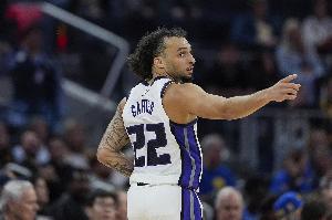 手涼！德文-卡特14中2僅得8分 另有3板2助2斷1帽挺全面