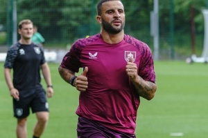 沃克評完美球員：左腳梅西、右腳丁丁、頭球哈蘭德、速度姆巴佩