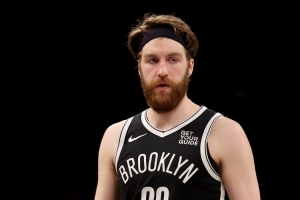 就你打得好！蒂米13中10高效砍下22分9板1助1斷1帽