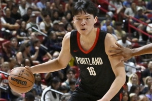 媒體人：和我國四大內(nèi)線相比楊瀚森獨(dú)具特色 所以開拓者選了他