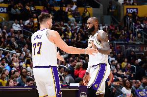 轉(zhuǎn)入東契奇時(shí)代！名記：詹姆斯對(duì)湖人的這一態(tài)度并不驚訝