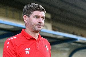 ??理財(cái)高手！太陽報(bào)：杰拉德球員時(shí)開公司，現(xiàn)市值已近1000萬鎊