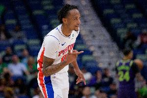 ??擱這虐菜呢！霍蘭出戰(zhàn)28分鐘 12中8&三分5中4轟28分11板3斷