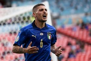 米體盤點(diǎn)現(xiàn)役意大利年薪前10球員：維拉蒂3000萬居首，基耶薩第4