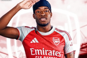 羅馬諾：馬杜埃凱將在24小時內(nèi)完成阿森納體檢，總價5200萬英鎊