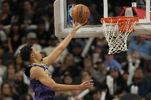 3月遭遇盂唇撕裂！墨菲談恢復(fù)：已進行技術(shù)訓(xùn)練 在等身體對抗許可