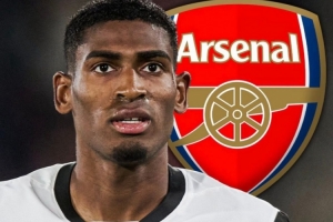 羅馬諾：莫斯克拉已經(jīng)明確告知瓦倫西亞，自己只想加盟阿森納