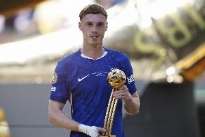 瘋狂打臉??21歲帕爾默4700萬加盟切爾西遭嘲諷，現(xiàn)雙冠核心FMVP