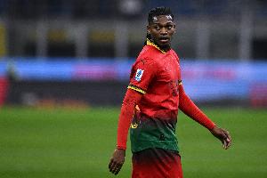 隊(duì)報(bào)：巴黎對(duì)陣容深度產(chǎn)生疑問，接觸萊奧和奧斯梅恩的經(jīng)紀(jì)人