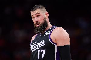 掘金主帥：過去十年瓦蘭一直是頂級(jí)中鋒 他與我們的體系高度契合