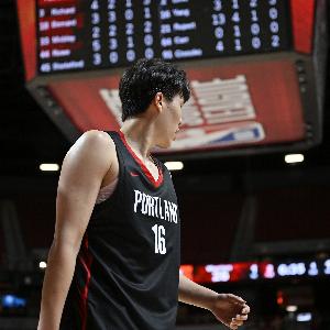 楊瀚森：休息的還不錯 體能還需要增強 剛跑一會兒就沒什么勁了