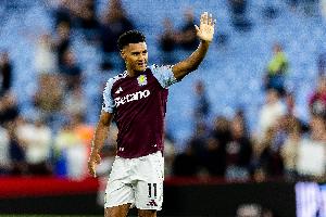 廣撒網(wǎng)??郵報：利物浦詢問沃特金斯情況，球隊探索各種中鋒目標