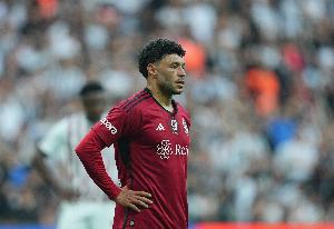 記者：張伯倫與貝西克塔斯解約，渴望尋找一家英格蘭俱樂部