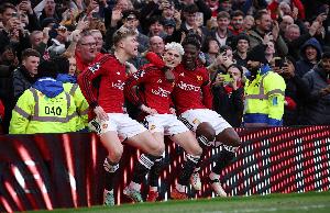 羅馬諾：切爾西有意加納喬曼聯(lián)標價7000萬鎊，杰克遜是曼聯(lián)的目標