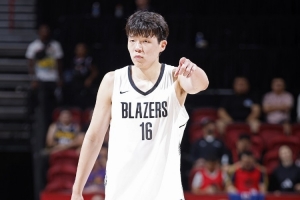 ??隊(duì)記：楊瀚森要提高籃板能力 否則他很難超越克林根成為首發(fā)