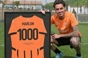 羅馬諾：萊比錫求購礦工21歲巴西中場馬龍-戈麥斯，首份報價遭拒