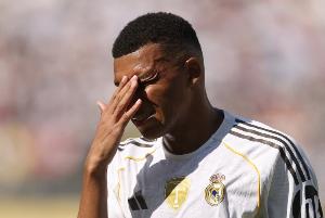 警察還是保鏢？科貝：法國(guó)當(dāng)局調(diào)查姆巴佩23年給警察18萬(wàn)歐一事