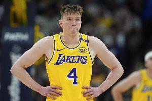 夏聯也打不明白??克內克特6場夏聯三分合計38中9 命中率23.7%