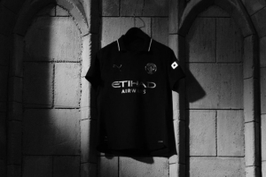 曼城發(fā)布25/26賽季客場球衣，靈感源自俱樂部已知最早球衣