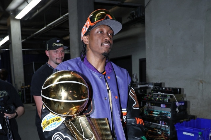 留一手??杰倫威想拿5年2.87億必須MVP/DPOY/一陣 二三陣拿不滿