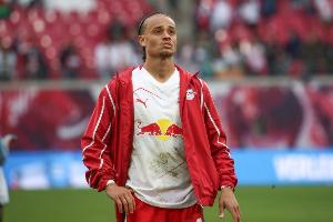 記者：如果萊比錫出售哈維-西蒙斯，巴黎將獲得10%的二轉(zhuǎn)分成