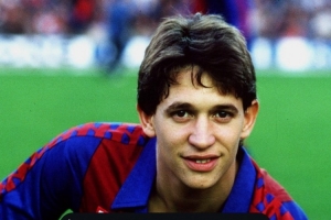 歡迎加盟巴薩！萊因克爾社媒頭像更換為自己與拉什福德的拼接照片