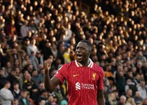 隊報：利物浦還在和科納特談續(xù)約，面對皇馬的興趣保持冷靜