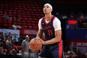 能否謀得一份糊口合同？喬丹-米勒夏聯(lián)場均22分7.8板2.6助1.2斷