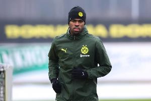 記者：切爾西愿意出售楚克烏梅卡，但尚未與多特達(dá)成一致