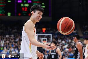 直播吧獨(dú)家：楊瀚森是否出戰(zhàn)亞洲杯曾經(jīng)有過強(qiáng)烈的過程反轉(zhuǎn)