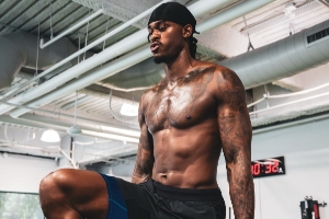 ??肌肉不會說謊！范德比爾特休賽期苦練??渾身都是腱子肉??