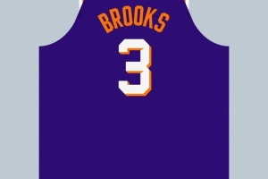 球衣記者：狄龍?jiān)谔?yáng)穿3號(hào)球衣 隊(duì)史上一位穿此號(hào)碼的是比爾