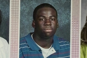 這很追夢(mèng)！追夢(mèng)高中畢業(yè)冊(cè)留言：我會(huì)為了好玩扇你一巴掌