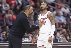 白魔：剛進(jìn)NBA時(shí)沒(méi)在防守端投入 但在烏度卡手下不防守就無(wú)法上場(chǎng)