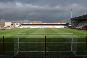 BBC：莫克姆足球俱樂(lè)部因未來(lái)不明暫停所有一線隊(duì)活動(dòng)