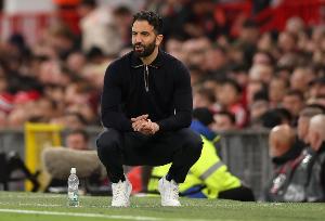 BBC記者：據(jù)曼聯(lián)消息人士稱，他們不必通過出售球員來進行引援